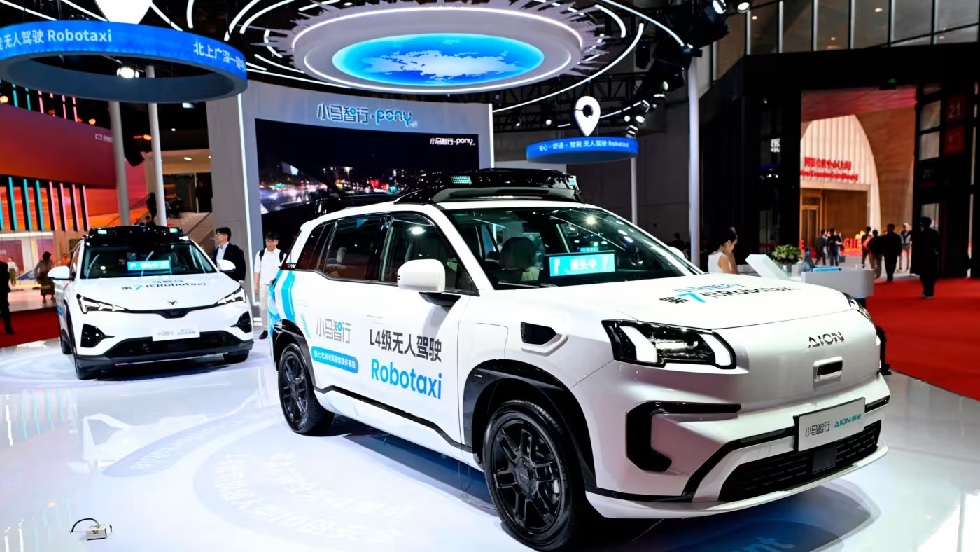 Robotaxi pony ai shanghai auto show 2025
